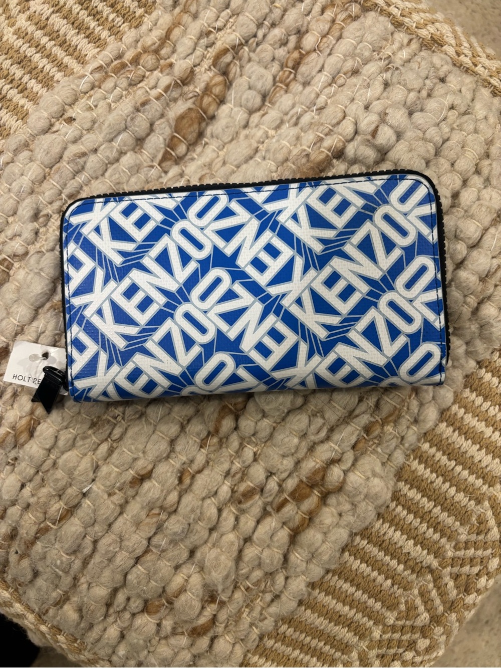 NWT Kenzo White Logo Pattern Zip Wallet Blue/White